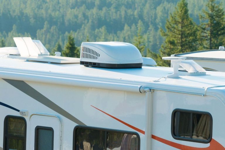 How to Turn on Roof Ac in Rv